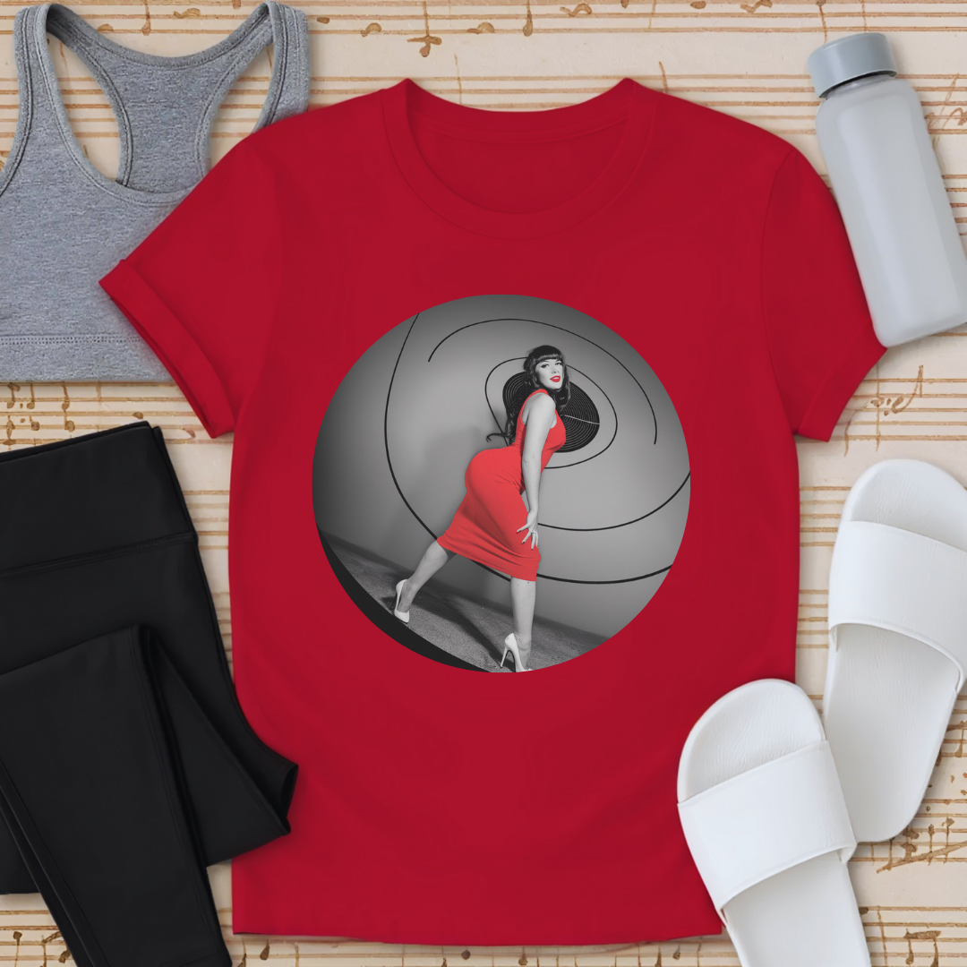 Bulls eye... Curvy T-Shirt
