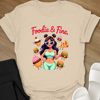 Curvy Foodie & Fine T-Shirt