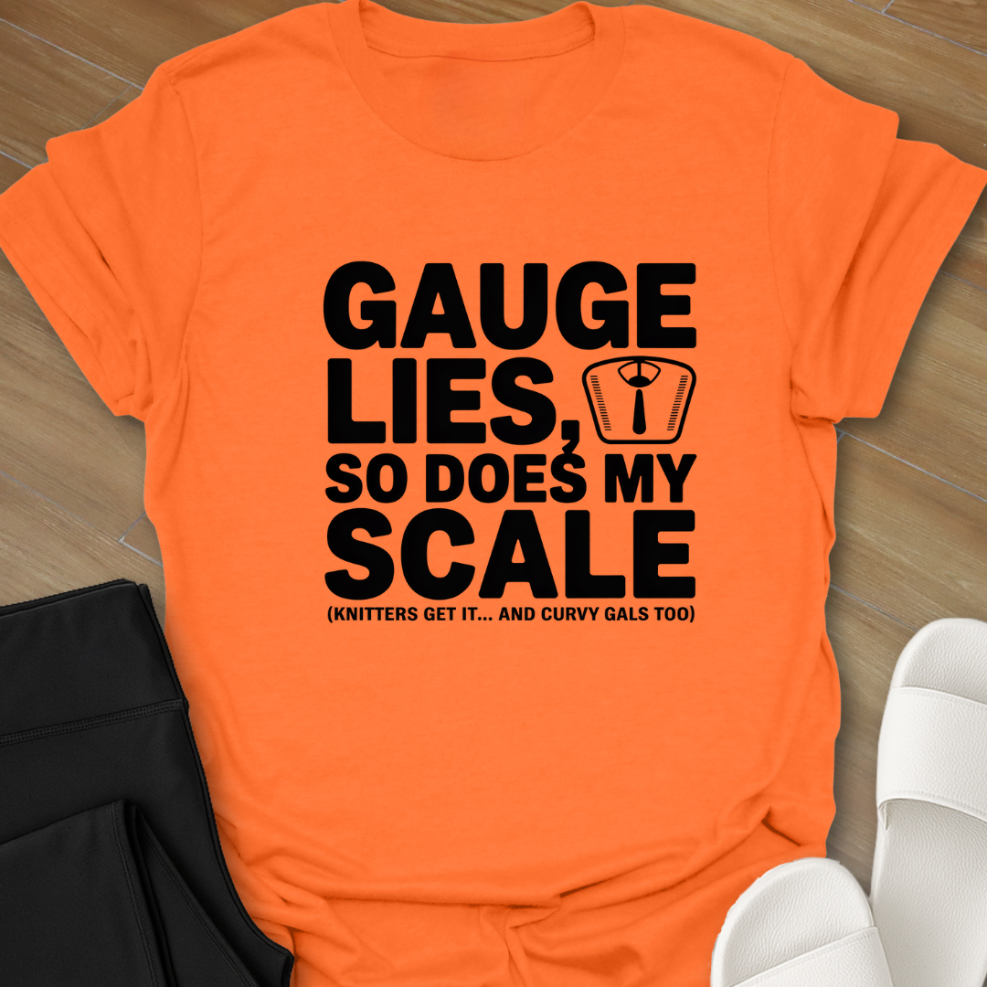 Scale lies T-Shirt