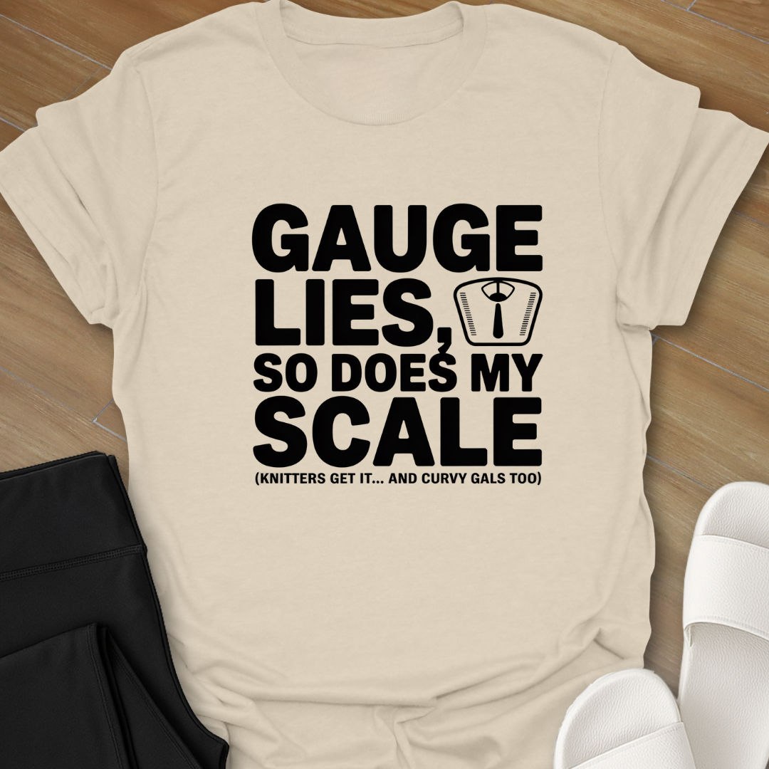 Scale lies T-Shirt